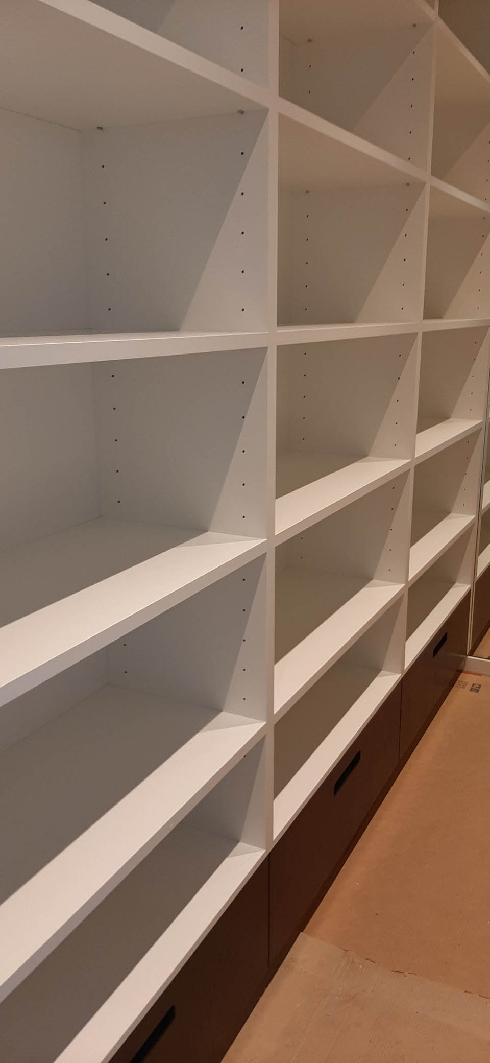 dressing met grote opbergruimte